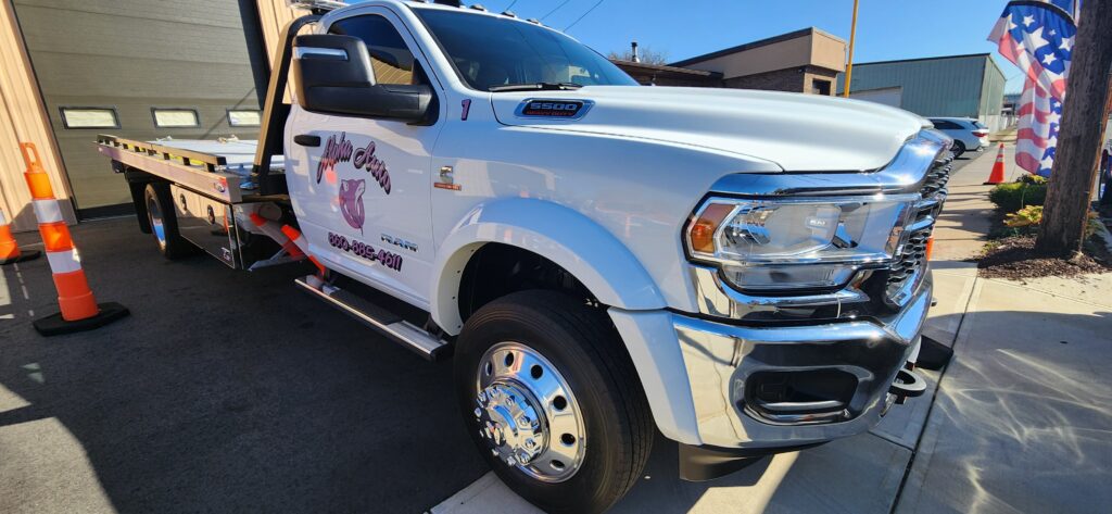 Alpha Auto Towing Flatbed